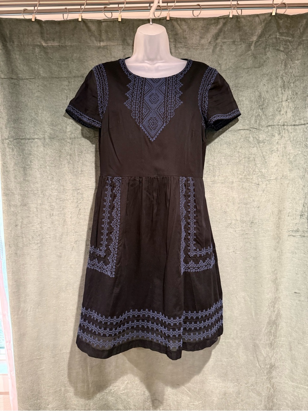 Madewell Black Cotton Dress with Blue Embroidery - Women's Short Sleeve Dress 6